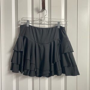 Shein Women’s 1X High Waist Ruffle Hem Sports Skort